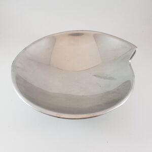 Nambe 1990's Bowl 628 Round Serving Bowl